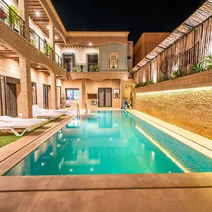  Riad Les Nuits De Marokko
